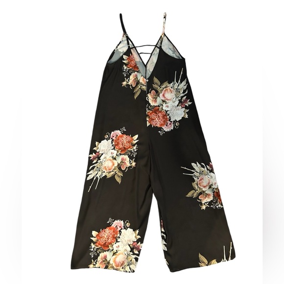 Delphine Jumper in Black
Flora Nikrooz - Picture 3 of 4